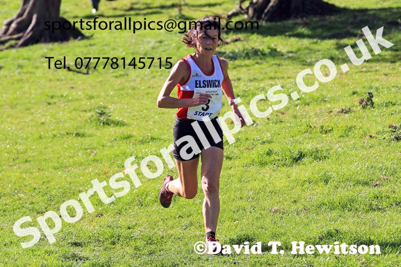 Senior and Masters Women, 2022 NECAA Cross Country Relays, Thornley Hall Farm, Peterlee, County Durham, October 15th. Photo: David T. Hewitson/Sports for All Pics